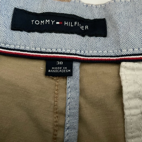 Tommy Hilfiger Men's Flat Front Shorts Size 38 - Picture 5 of 7